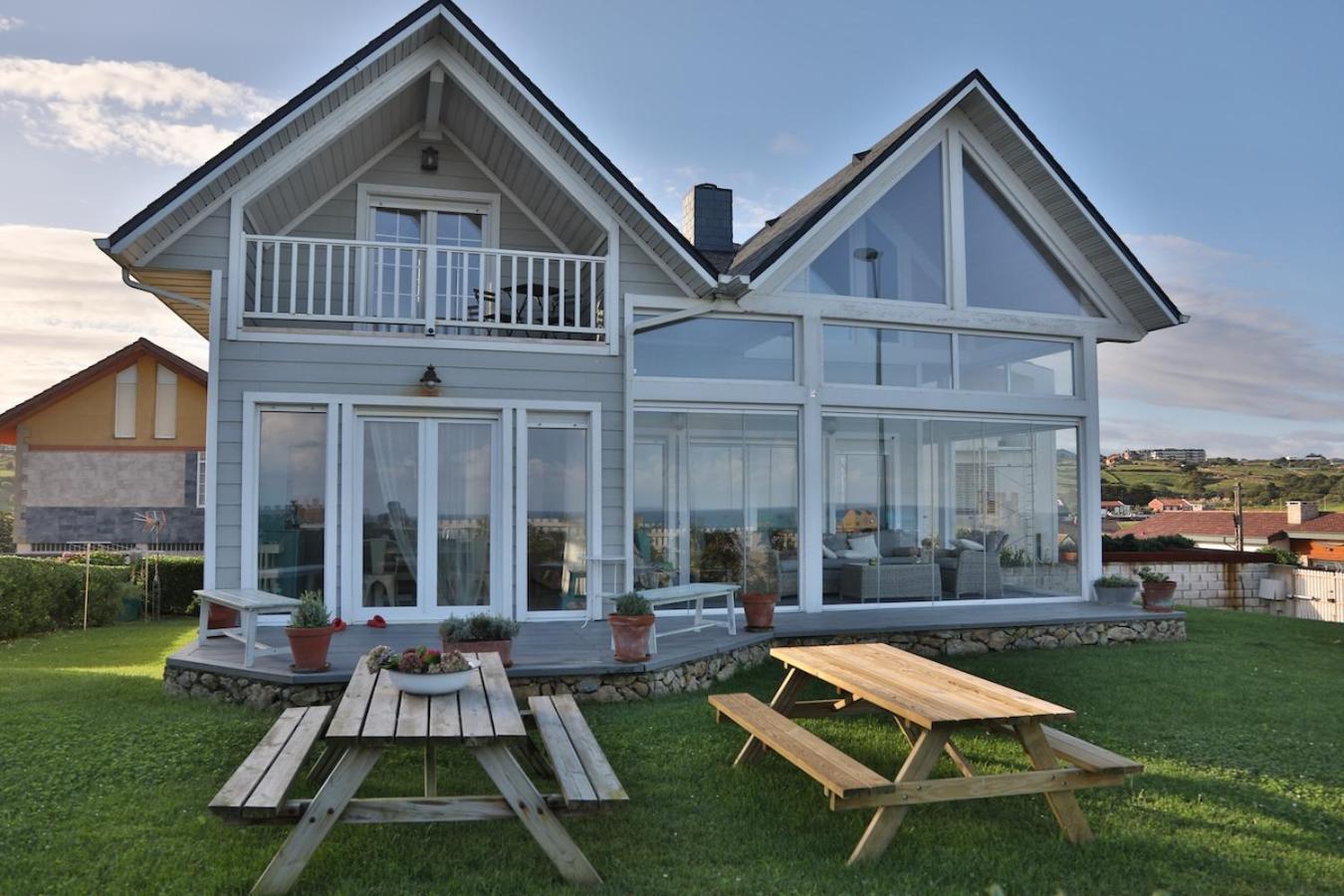 Casa La Mar Salada Villa Suances Eksteriør billede
